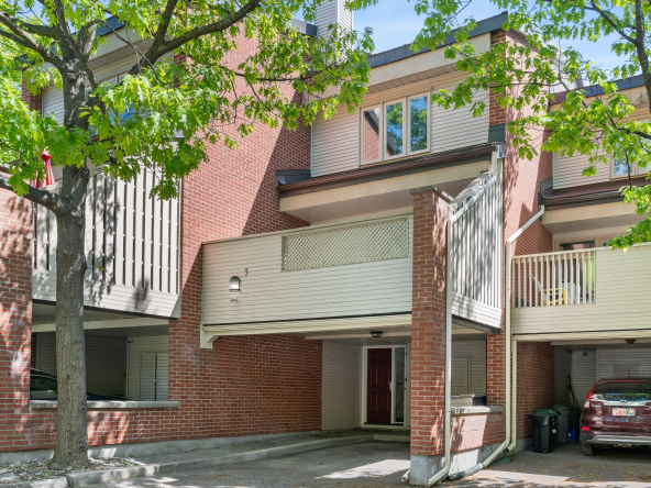 3-60 Greenfield Ave is your future home