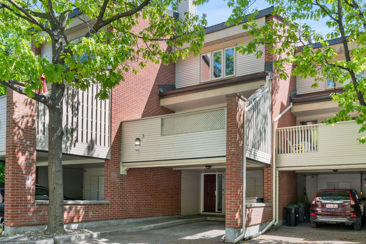 3-60 Greenfield Ave is your future home